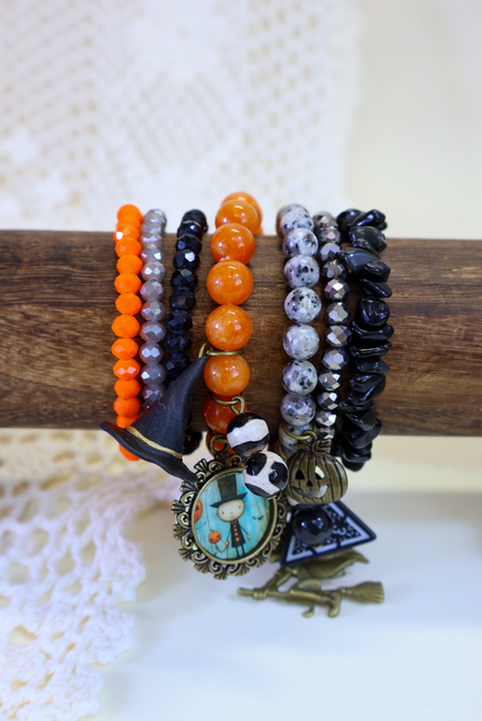 Happy Haunting Handmade Bracelet Set