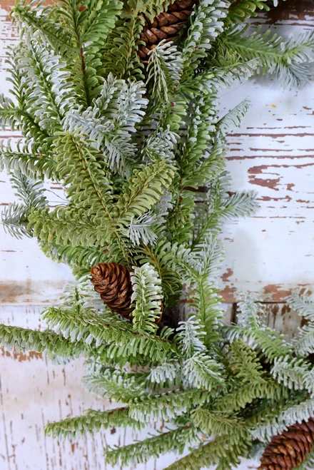 Evergreen Tapestry Wreath - 24"