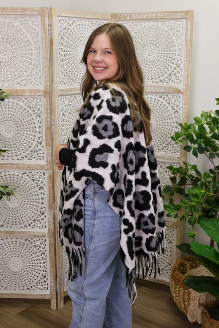 At A Crossroads Poncho - Gray