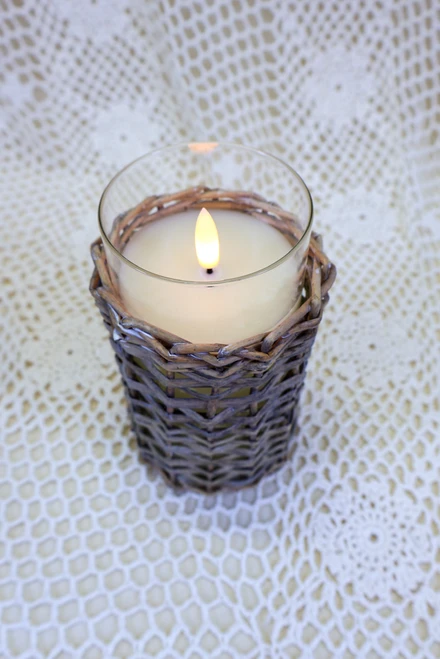 6" Wicker And Glass 3D Flame Candle