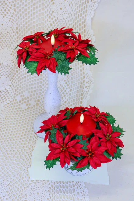 Leafy Poinsettia Candle Ring