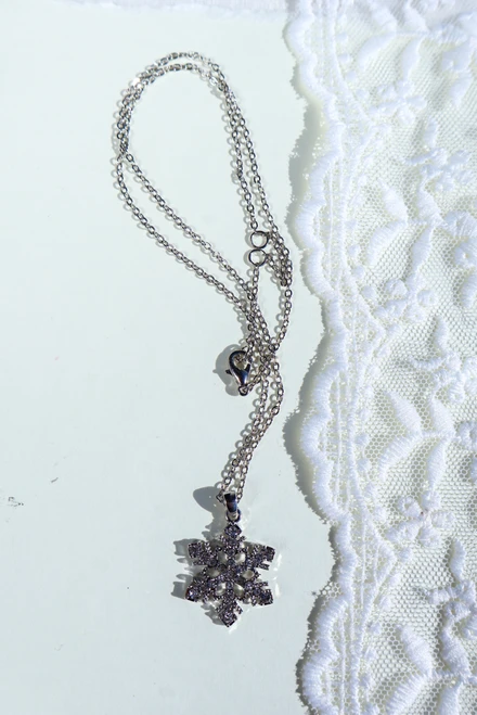 Snow Kissed Necklace