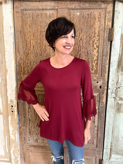Small Details Top - WINE