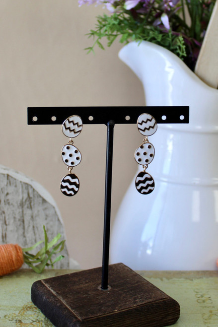 I'm So Egg-cited Earrings - White