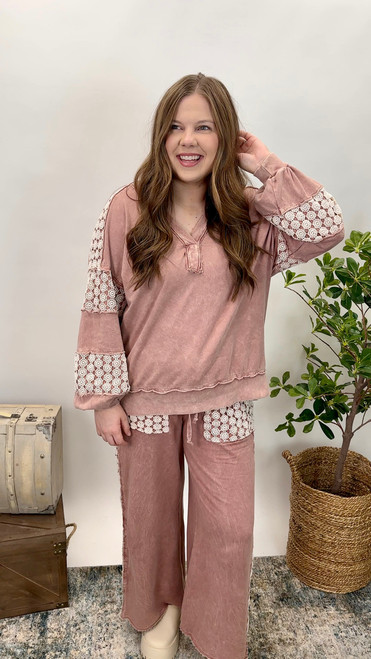 All The Love Pullover