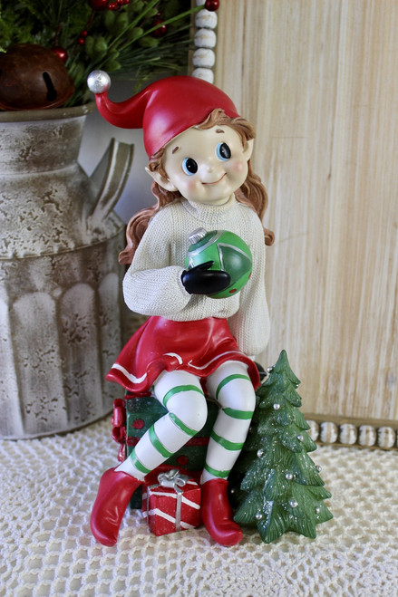 Merry - Light Up Sweet Elf Fig Girl