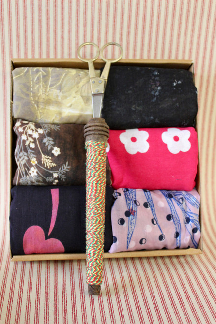 Vintage Cotton Fabric Gift Wrapping Kit