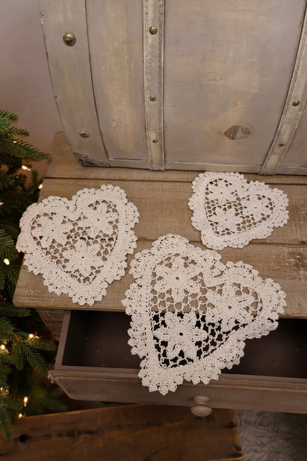 Set Of 3 Heart Doilies