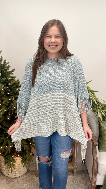 Cloudy Day Poncho - Blue