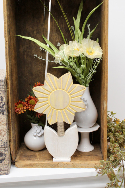 Distressed Twine-tied Sunflower Stand