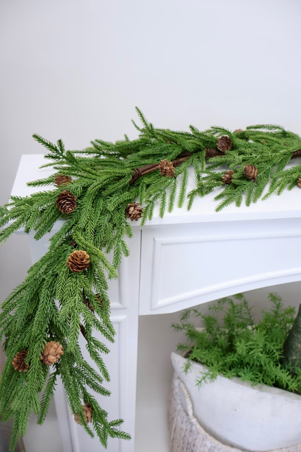 Garland - Fir And Pine Cone