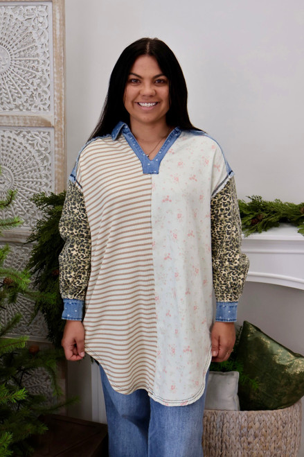 Dare To Be Diﬀerent Tunic Top