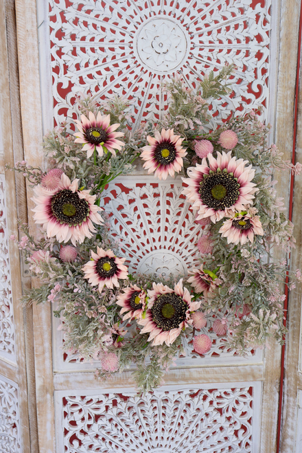 Wreath - 22" Blushing Fields