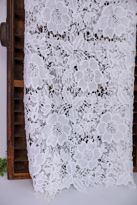 Soft Petal White Lace