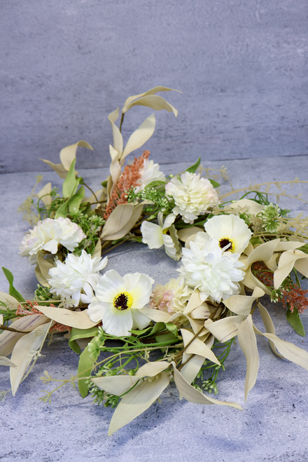 Blossom Buttercup & Carnation Candle Ring