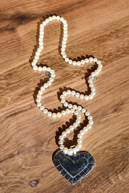 Polished And Pearled Necklace