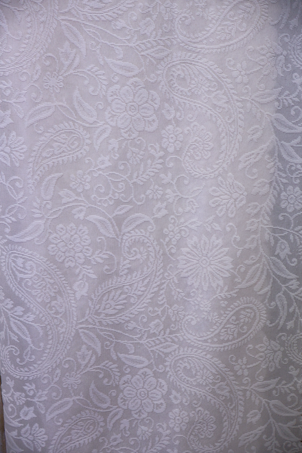 Scalloped Edge Tablecloth