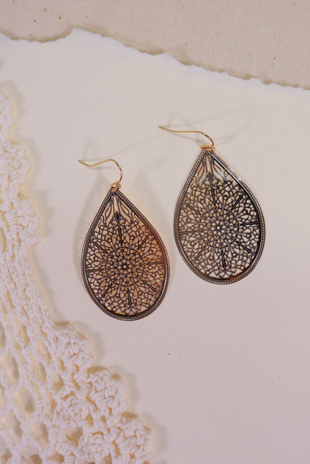Beyond Me Earrings - Gold
