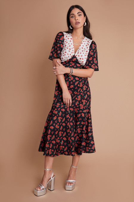 Flutter Sleeve Short Sleeve Mixed Print Floral Ditsy Black V Neck Midi Dress