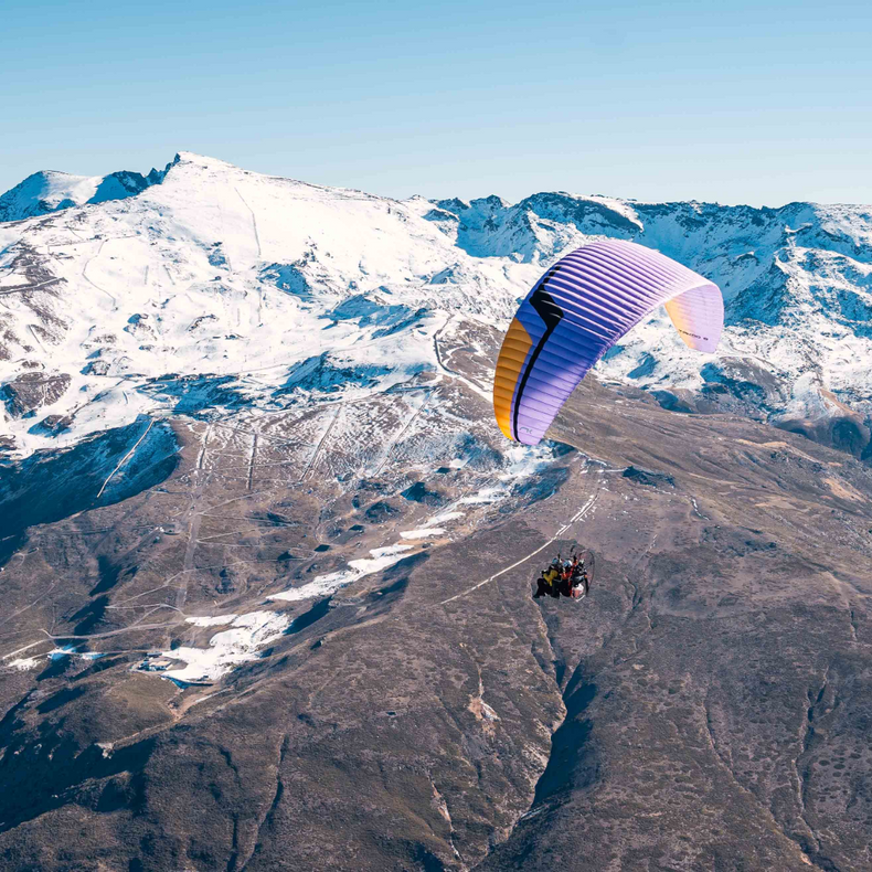 Breaking Boundaries: Ramon Morillas Sets New Paramotoring Records with Vittorazi Motors' Cosmos300 Engine