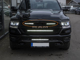 Modellanpassat fäste för 2*10tum LED i Övre Grill - Dodge RAM Laramie fr 2019