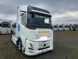 Paket med Ymer 30tum till Volvo FH Aero 2024- grillmontage