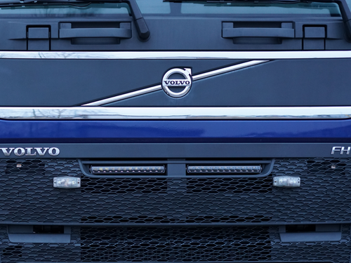 Kit med 2st Ymer PRO 14tum till Volvo FH 2012-2020 grillmontage