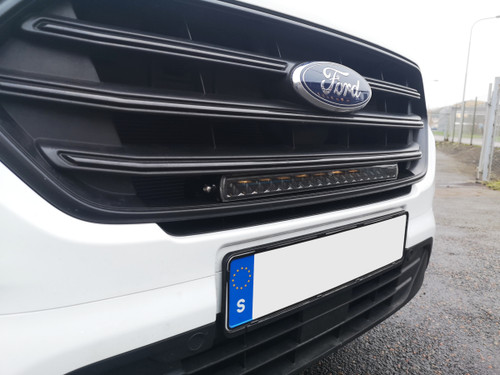 Modellanpassat fäste för 20tum LED-ramp - Ford Transit Custom