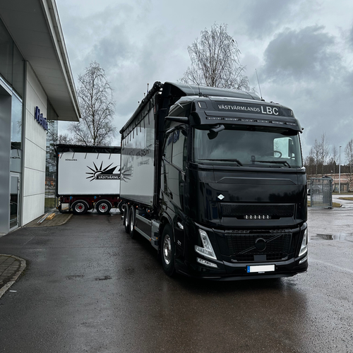Komplett kitt. Solskydd i glasfiber för 6st Ymer 10tum. Anp till Volvo FH & FM [BVOL31-KIT4]