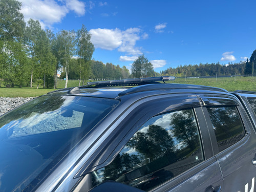 Fäste varningsljusramp, special till Isuzu D-max, kläms i takrails