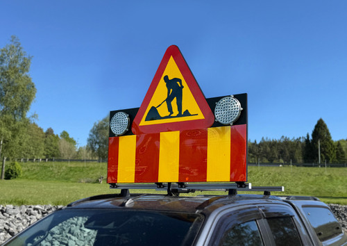 Viklight APV-skylt 1700mm, motordriven vikbar. Två-sidig. - Arbete på väg