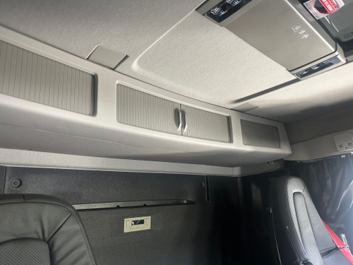 Modellanpassat kitt till mikro för Volvo FH låghytt