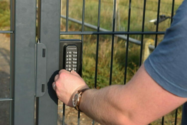 5 Ways to Make Your Garden Gate More Secure