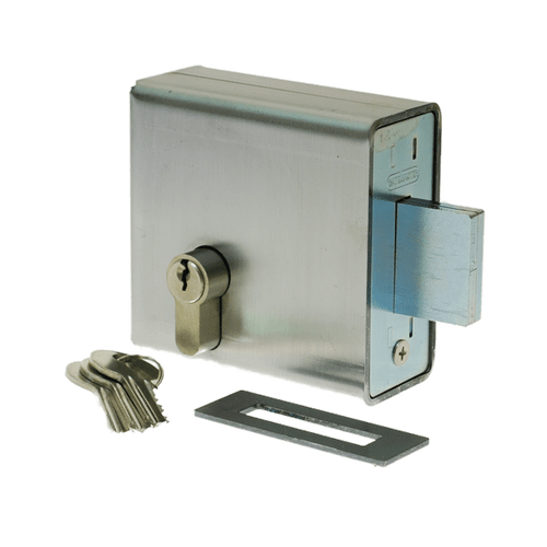 Gatemaster double throw deadlock for gates