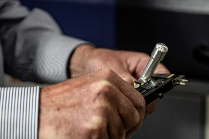 How to Measure the Throw of a Bolt-On Gate Lock