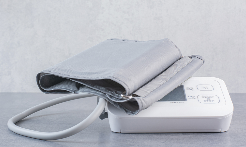 Toma de tensión de Farmacia Carmen Ortiz en Benacazón (Sevilla)