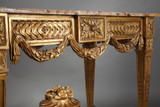 Table en bois doré Table en bois doré