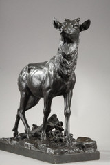 Sculpture en bronze "Cerf après sa mue"