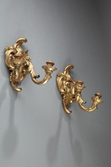 APPLIQUES ANCIENNES A 2 LUMIERES EN BOIS DORE D'EPOQUE LOUIS XV APPLIQUES ANCIENNES A 2 LUMIERES EN BOIS DORE D'EPOQUE LOUIS XV