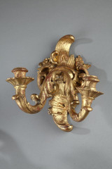 APPLIQUES ANCIENNES A 2 LUMIERES EN BOIS DORE D'EPOQUE LOUIS XV APPLIQUES ANCIENNES A 2 LUMIERES EN BOIS DORE D'EPOQUE LOUIS XV