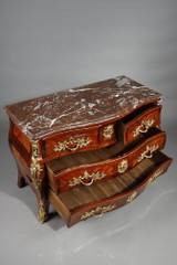 Commode XVIIIème estampillée Lapie