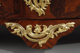 Commode tombeau d'époque Louis XV