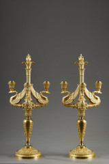 neoklassizistische Eleganz und Herstellung hervorragende Leistungen