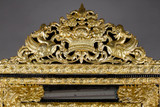 IMPOSANT MIROIR DE STYLE LOUIS XIV À PARECLOSES