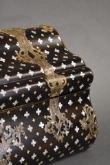 КОРОБКА С ПОДПИСЬЮ АЛЬФОНСА ЖИРУ ПАРИ