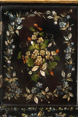 Box with polychrome floral decoration and mother-of-pearl inlays, English craftsmanship