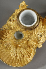 RARE ENCRIER FRANC MACON EN BRONZE DORÉ ET FORME DE RUCHE, XIXE