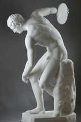 Reproduction sculptée daprès le Discobole de Myron