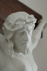 Detail des Eichenkreuzes und der Christusfigur
