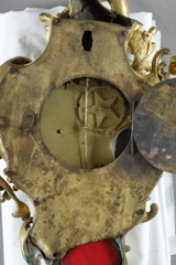 CARTEL EN BRONZE D'ÉPOQUE LOUIS XV, CADRAN SIGNÉ « MARTIN À PARIS »
